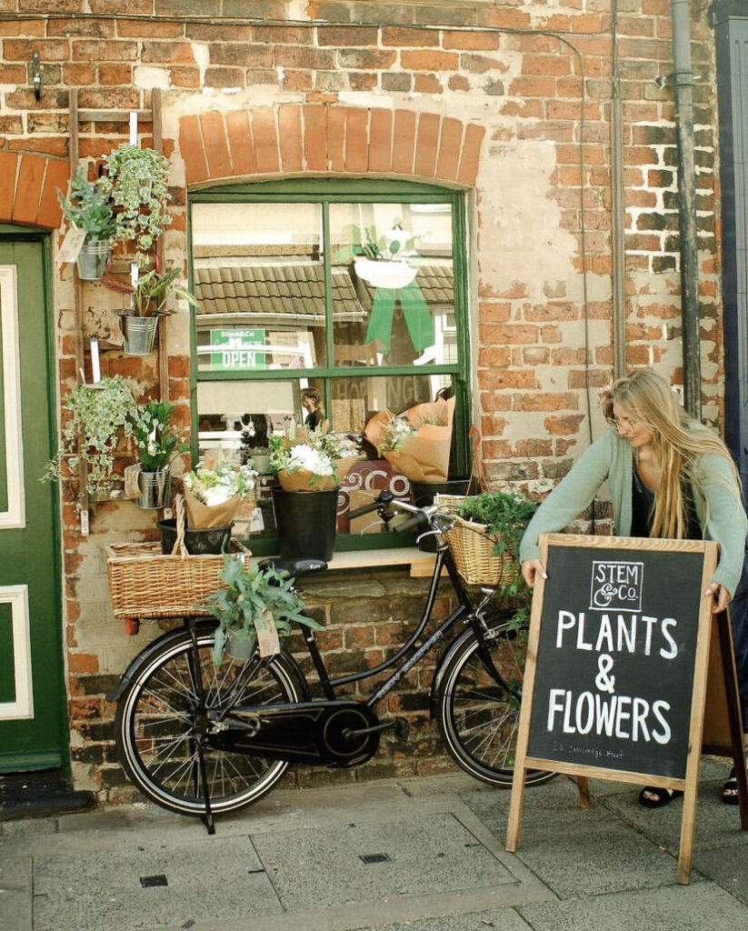 Plants and Flowers People Bar Cleethorpes