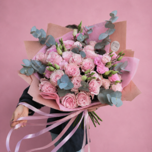 *pre order* £100 Deluxe Pink Rose Bouquet